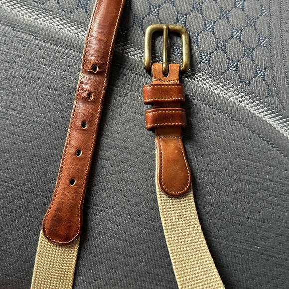 Coach 3810 Natural Linen Belt British
Tan Leather Brass Buckle 34” - Picture 6 of 8